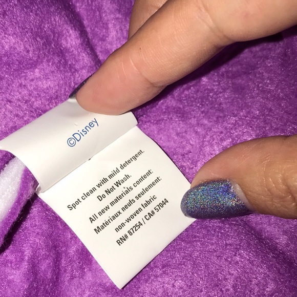 Olaf’s frozen adventure Disney Santa hat - Picture 5 of 5